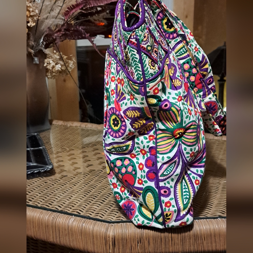 Vera Bradley Viva La Vera Floral Patterned Women's Bag. Bright Colors. - Picture 5 of 14